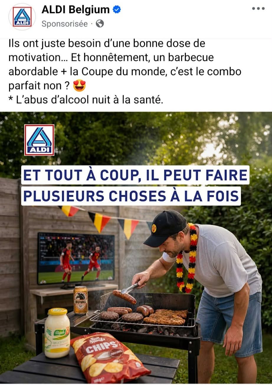 Un homme prépare un barbecue